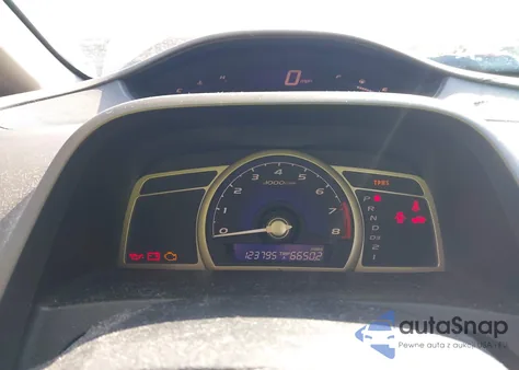 2010 Honda Civic Lx z USA, uszkodzony, nr VIN 2HGFA1F58AH303073